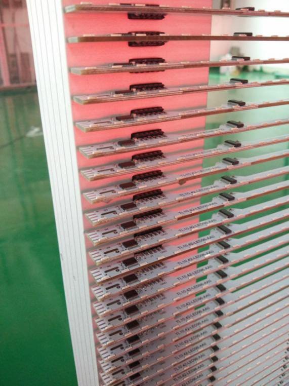 transparent led wall (4) transparent led wall (4)
